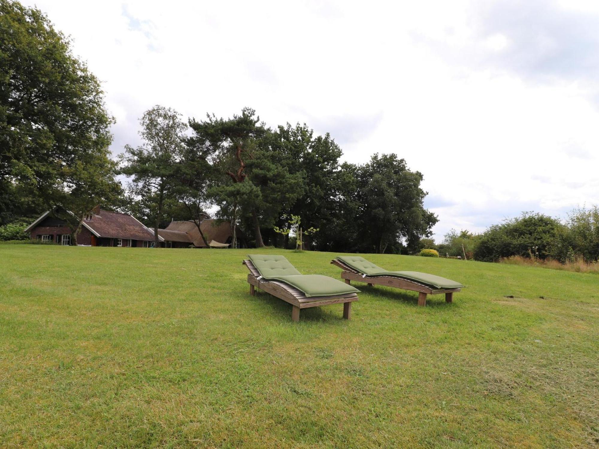 Villa On An Estate In Rheezerveen With Garden Luaran gambar